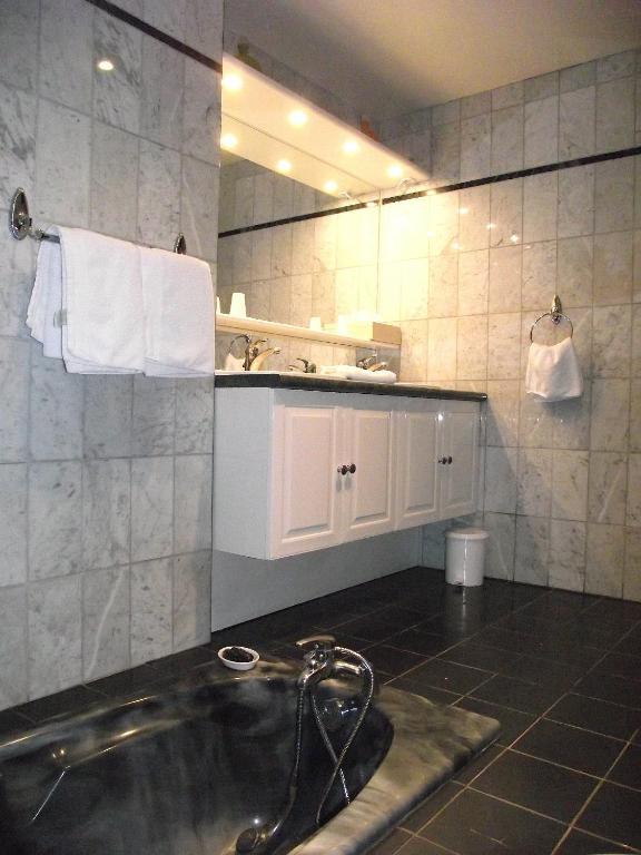 Chambres D'Hotes Edoniaa 퀜드 객실 사진
